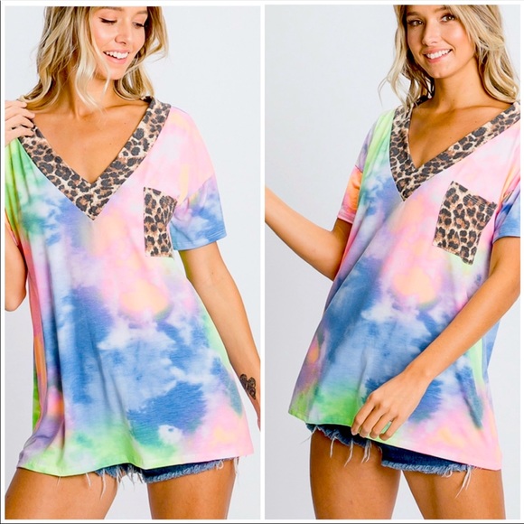 New! Tie Dye And Animal Print Contrast Top - Picture 1 of 8